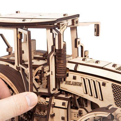 Модель 3D дерев'янна сборна механічна EVA Eco-Wood-Art TRACTOR BELARUS-2022 000877