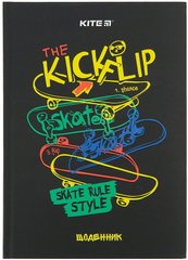 Школьный дневник Kite мод 262 Kick Flip K22-262-9