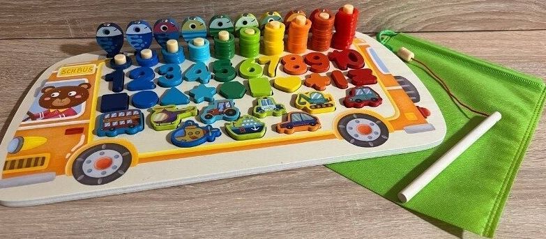 Гра для малюків 4FUN Game Club Сортер Мультифункціональний (дерево) 41656